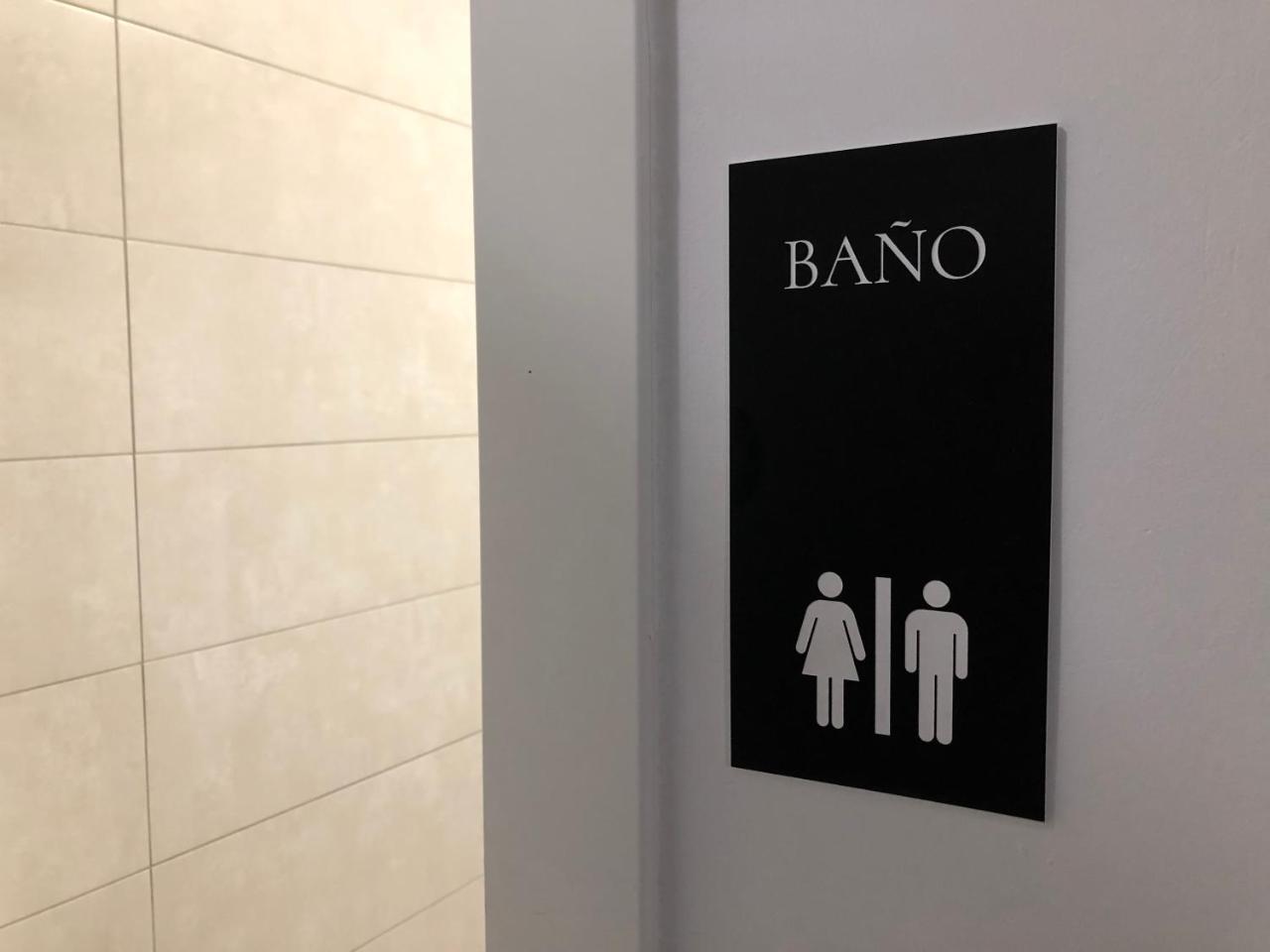 Hostal Rias Bajas Madryt Zewnętrze zdjęcie